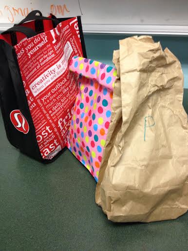 A beautiful array of lunchboxes. 