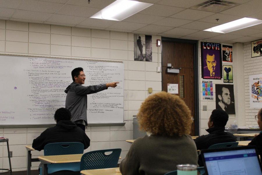 African American History course hides in the shadow