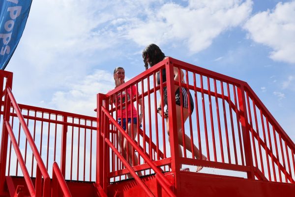 Edina High School ran their annual Polar Plunge on Friday, March 28.